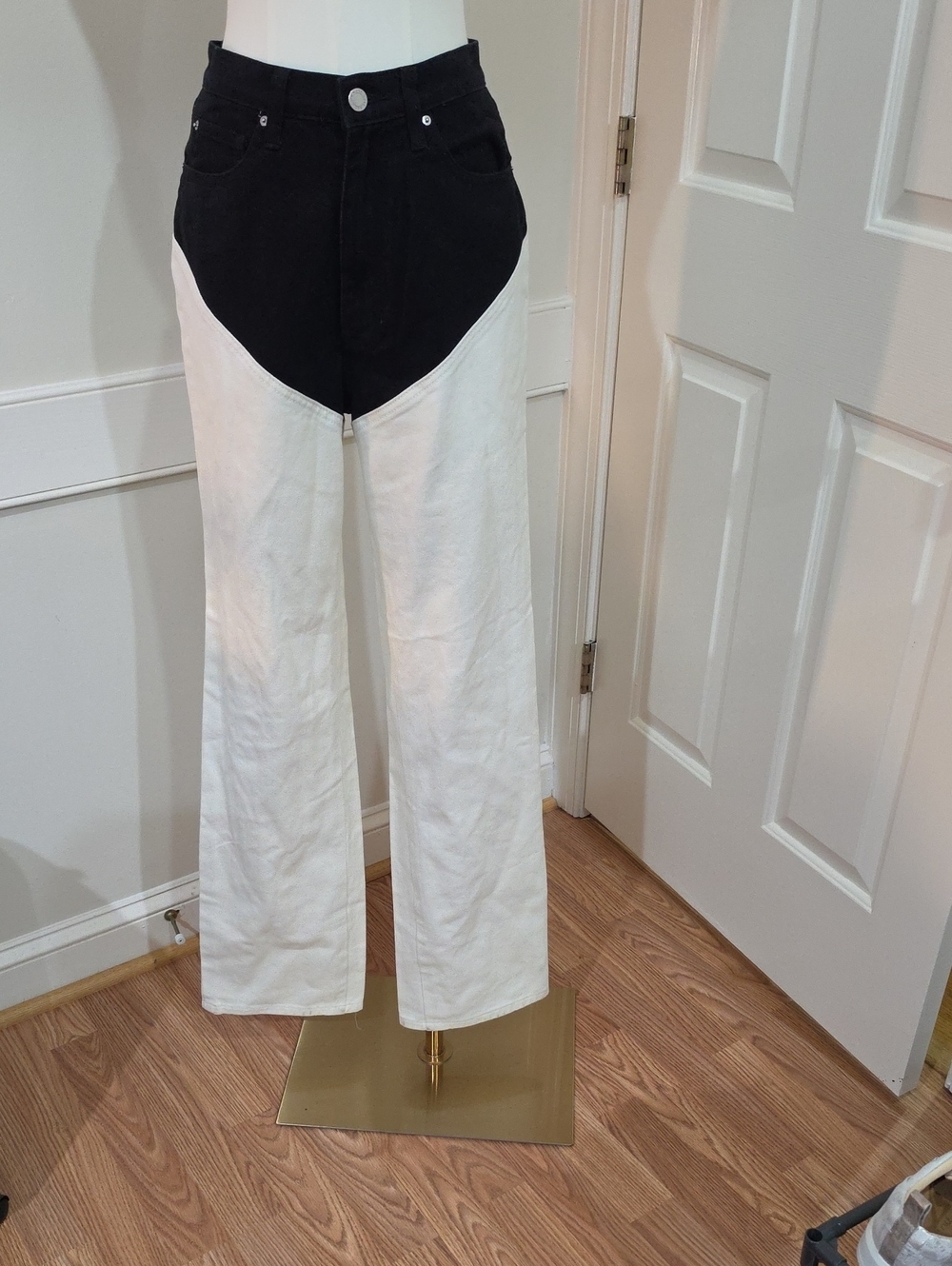 WeWoreWhat Two-Tone Black & White Chap Style High-Waist Wide-Leg Jeans - Size 29